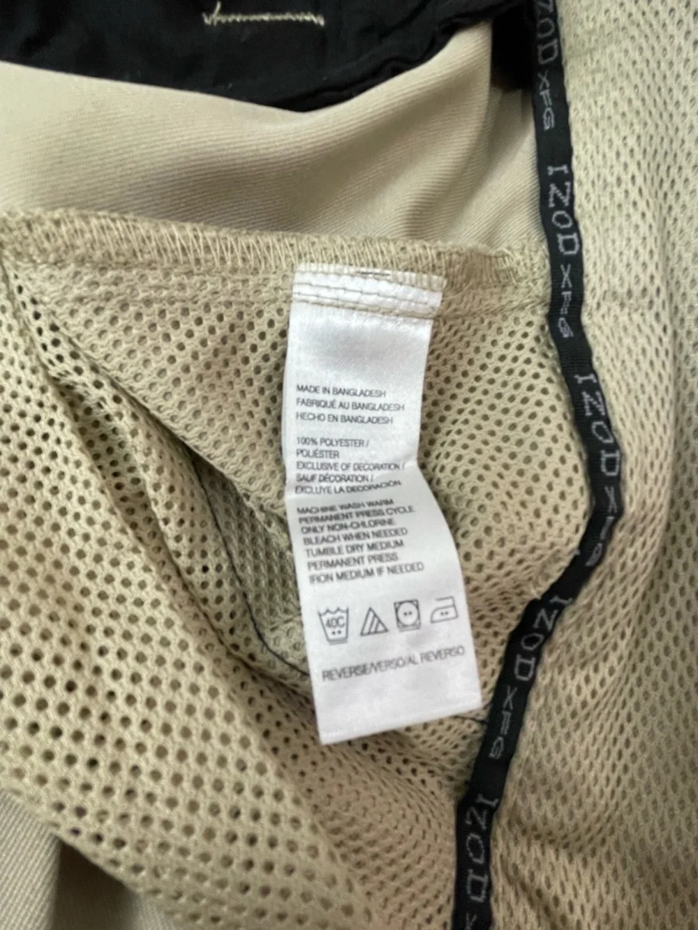 IZOD Golf Shorts‎ Mens Size 42 Beige Cargo Pockets Active Outdoor Casual